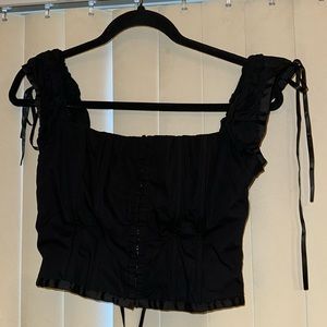 pacsun black off the shoulder lace up back and clasp front (kendall and kylie)